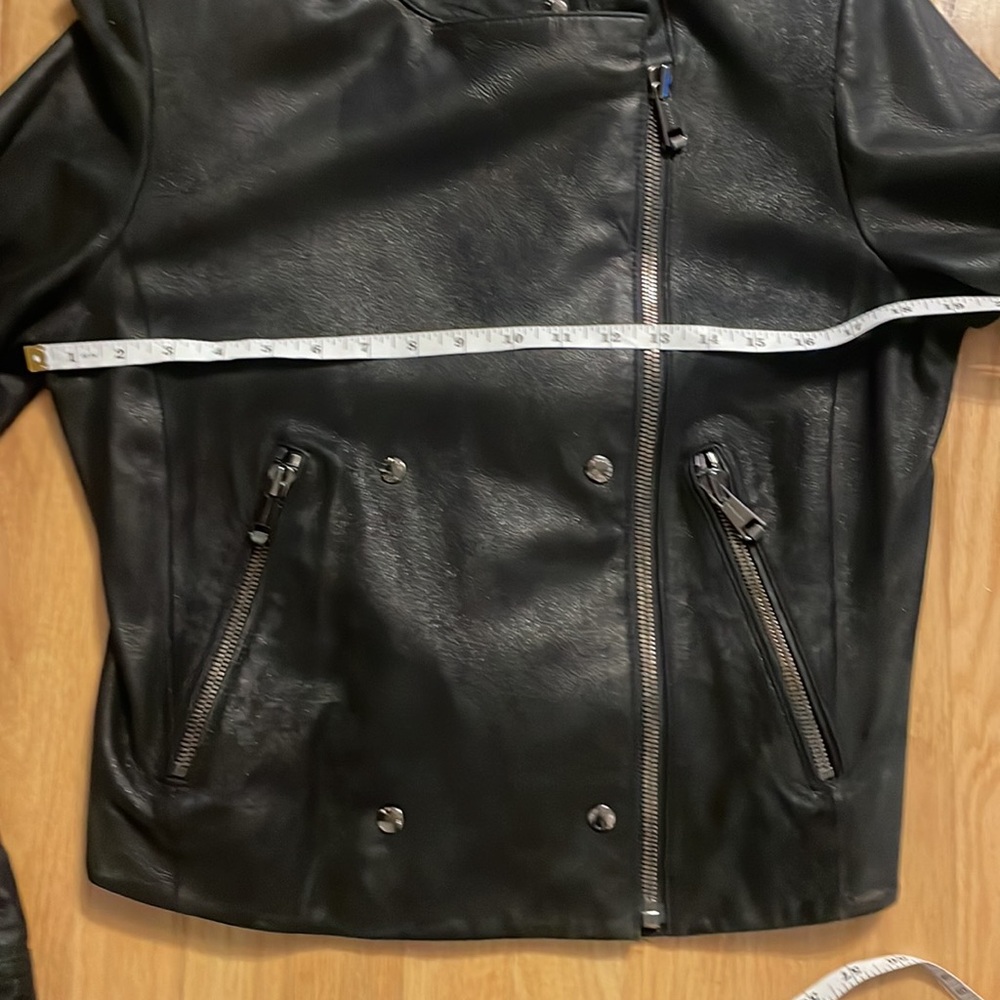 Women’s Genuine Leather Andrew Marc Jacket, pebbled black, size M - Picture 9 of 17